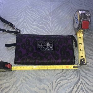 COACH BLACK PURPLE SILVER OCELOT ZIPPY WALLET